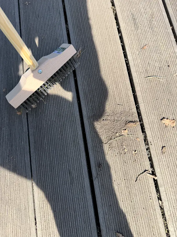 Slipning av altan och trädäck i Eskilstuna detalj